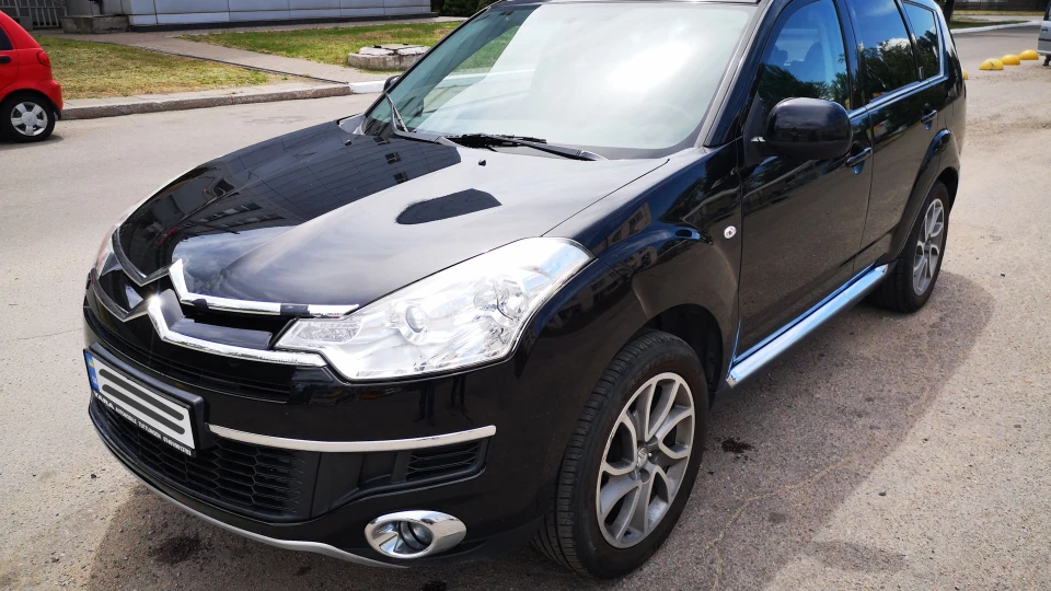 Citroen C-Crosser 3