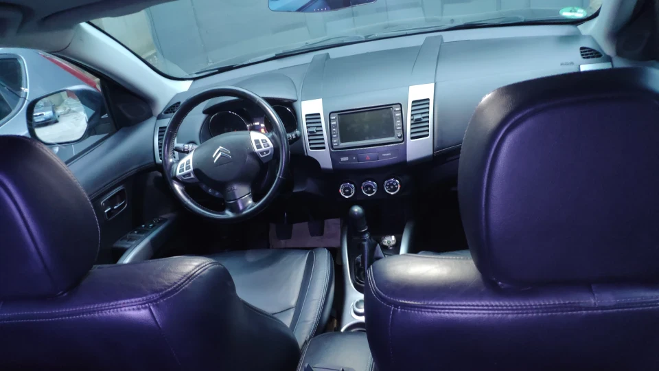 Citroen C-Crosser Чорний Ситрон 4