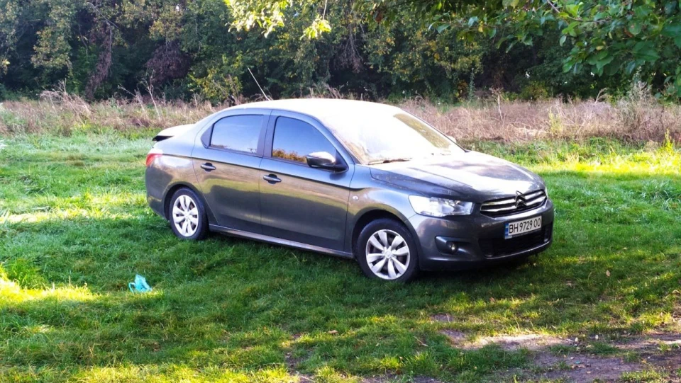 Citroen C-Elysee двигун 1.2 Бензин