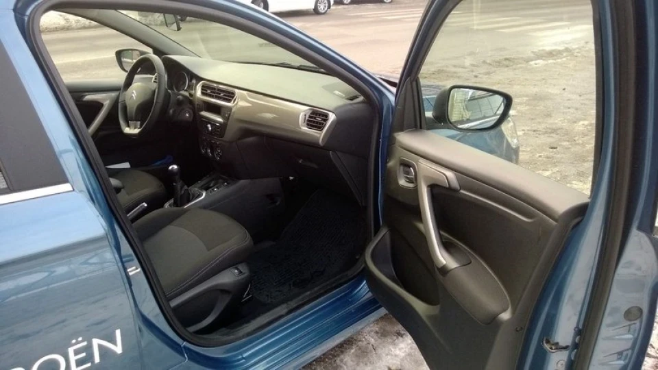 Citroen C-Elysee HDI Exclusive 2