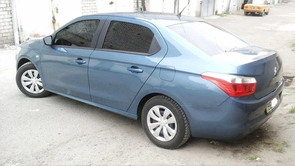 Citroen C-Elysee Синій-1,2 СІТРОЛЬ 2