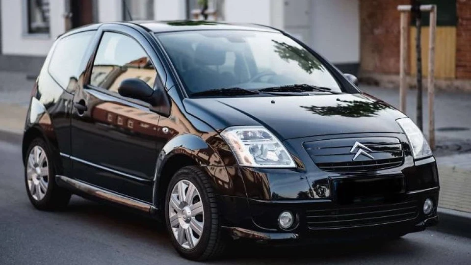Citroen C2 Чорний)VTR 4