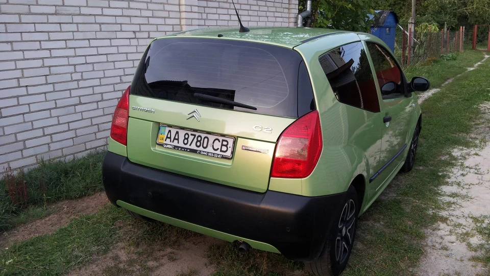 Citroen C2 Салатова манюничка 4
