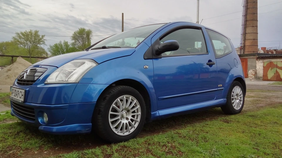 Citroen C2 синя стріла 1,4 VTR 3