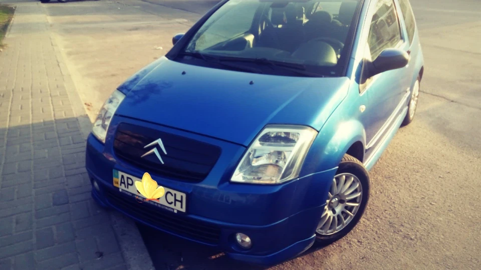 Citroen C2 синя стріла 1,4 VTR 4