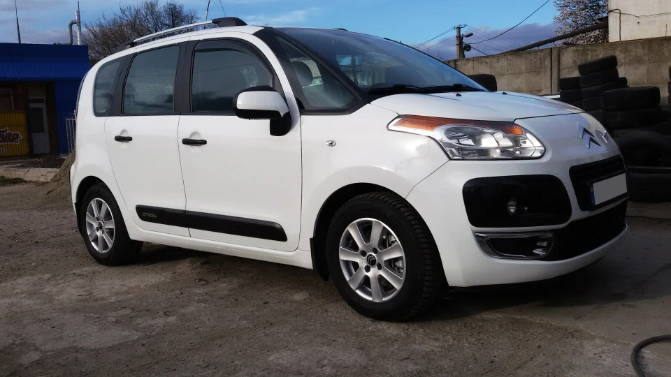 Citroen C3 Picasso 1.6 "White GriZZly" 5