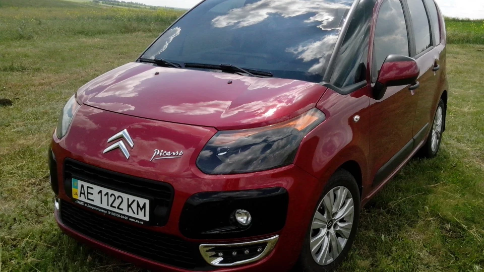 Citroen C3 Picasso HDI Вишневка 2