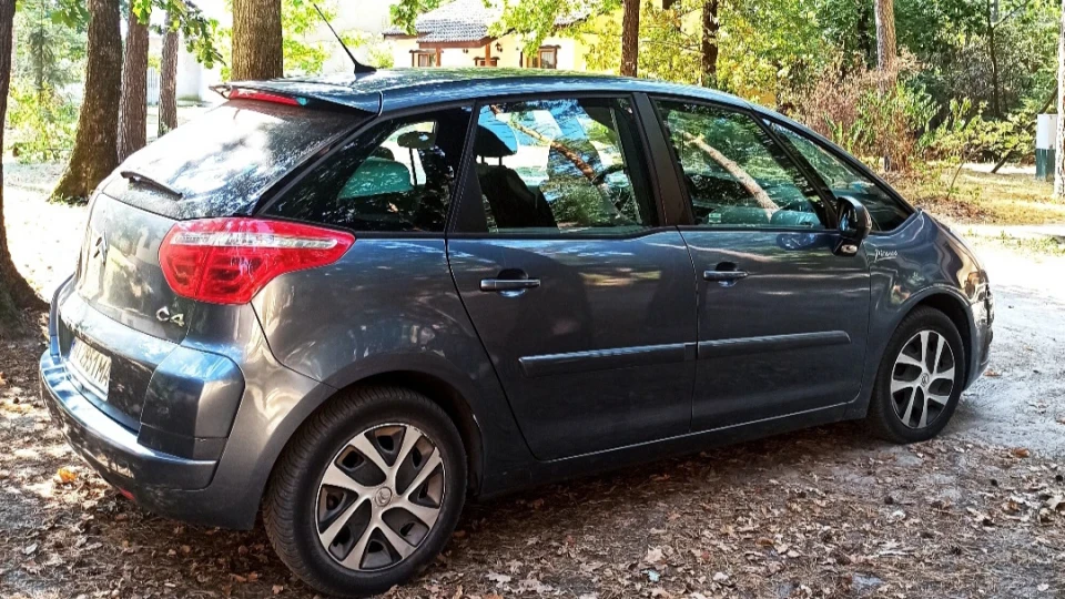 Citroen C4 Picasso "Cosmo" 2