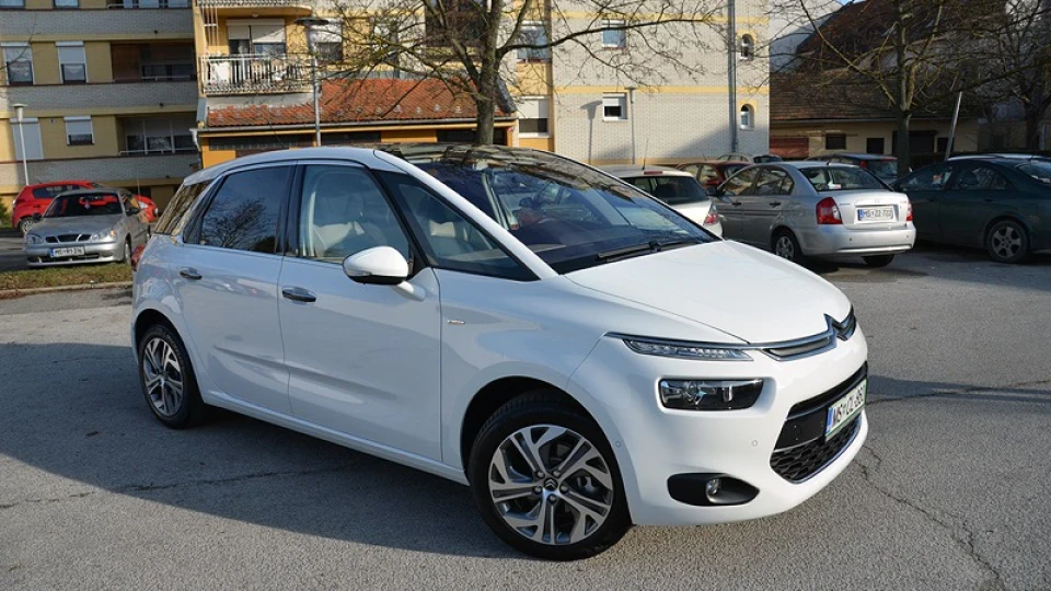 Citroen C4 Picasso e-HDi 115 BVM6 2