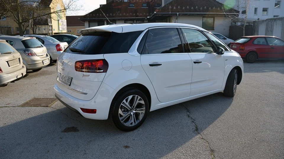 Citroen C4 Picasso e-HDi 115 BVM6 3