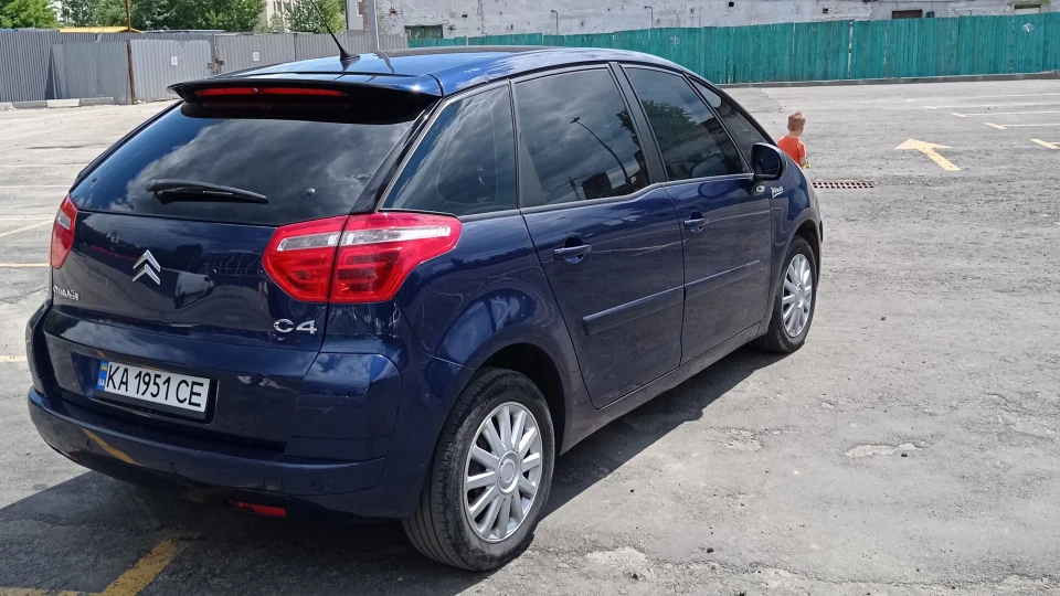 Citroen C4 Picasso Павлік 2