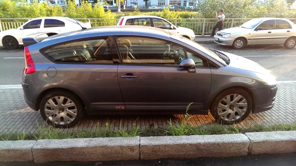 Citroen C4 VTS 4
