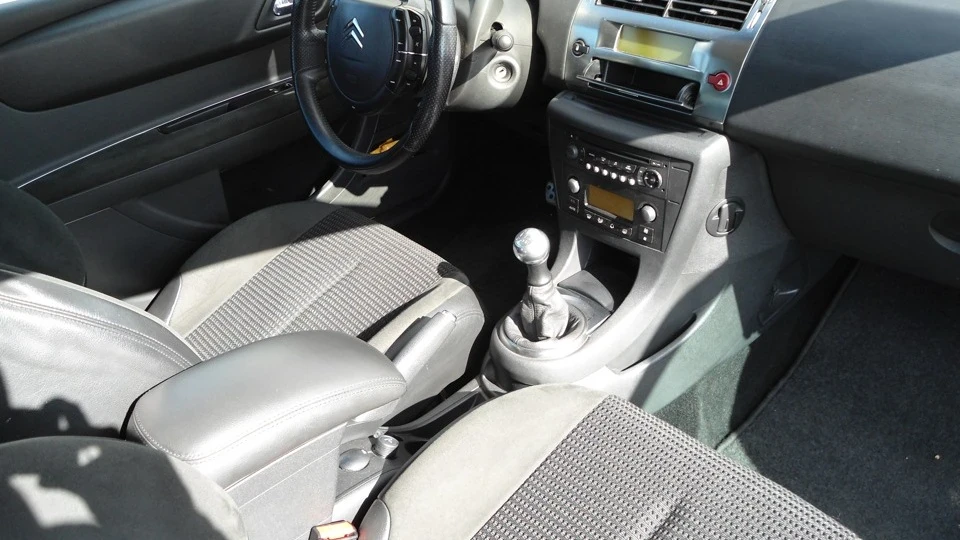 Citroen C4 VTS Gold coupe 2