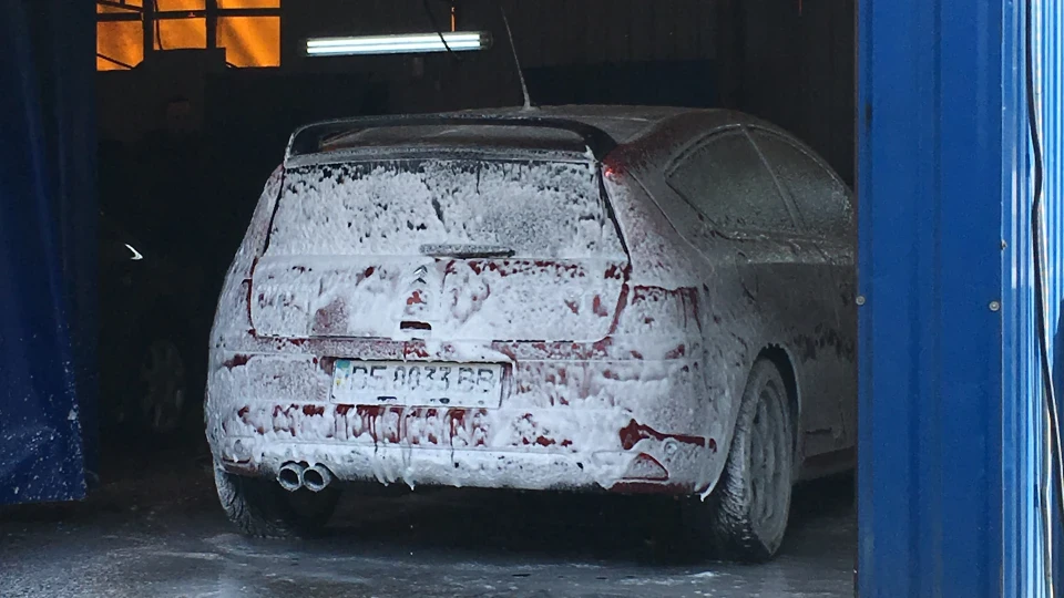 Citroen C4 VTS red 5
