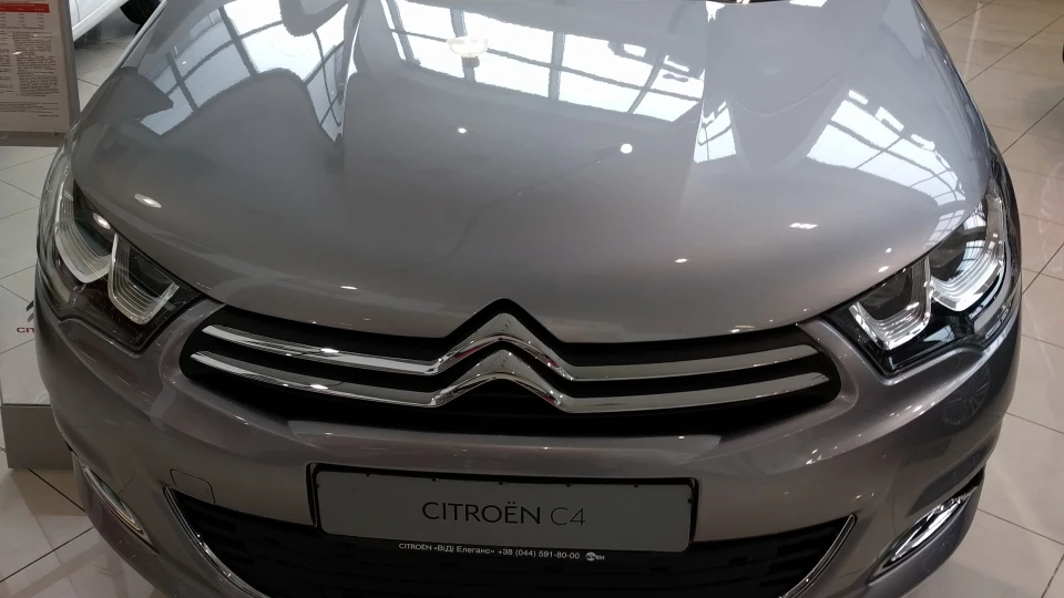 Citroen C4 1.2 Turbo SAS 2