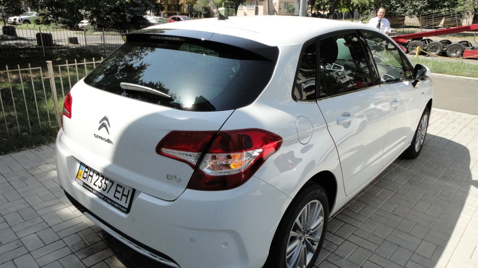 Citroen C4 1.6 120VTi MT, Exclusive 2