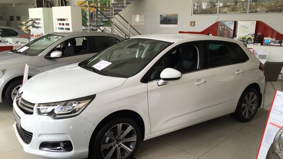 Citroen C4 1,6 e-HDi дизелек 3