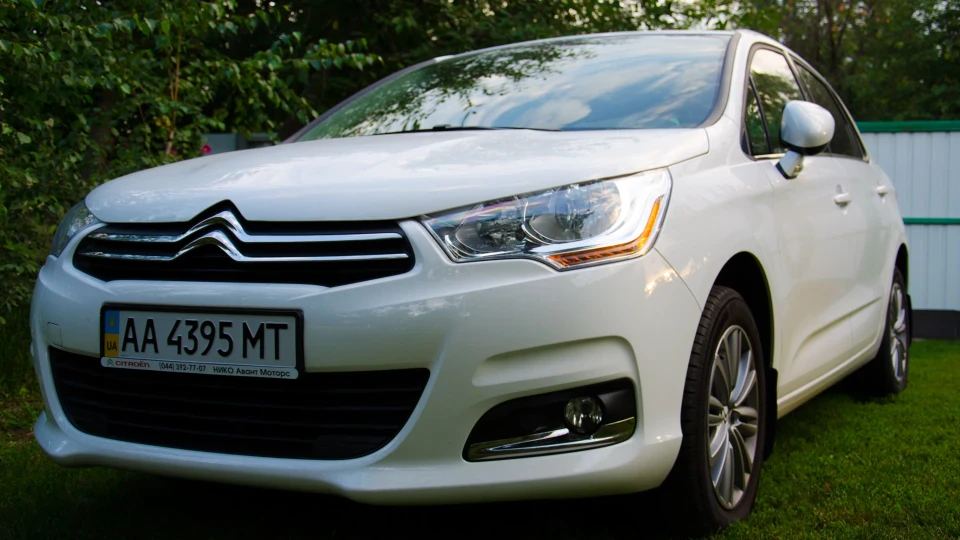 Citroen C4 Бізешка 4