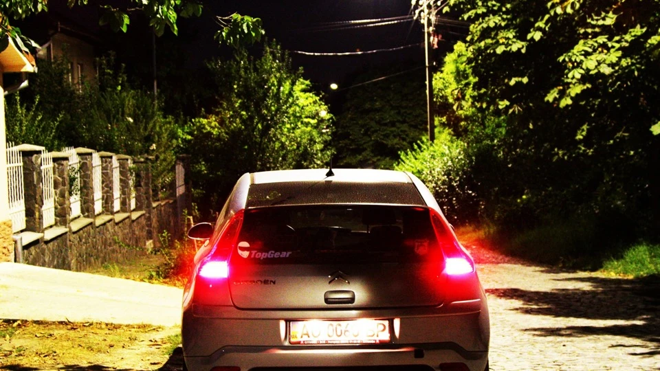 Citroen C4 blue1.6noTurbo 4