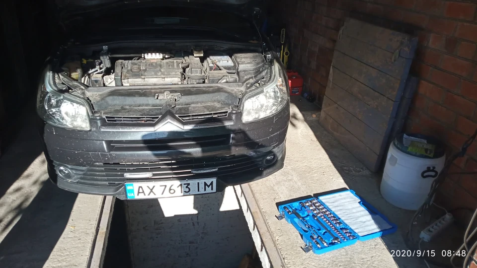 Citroen C4 Чорний 4