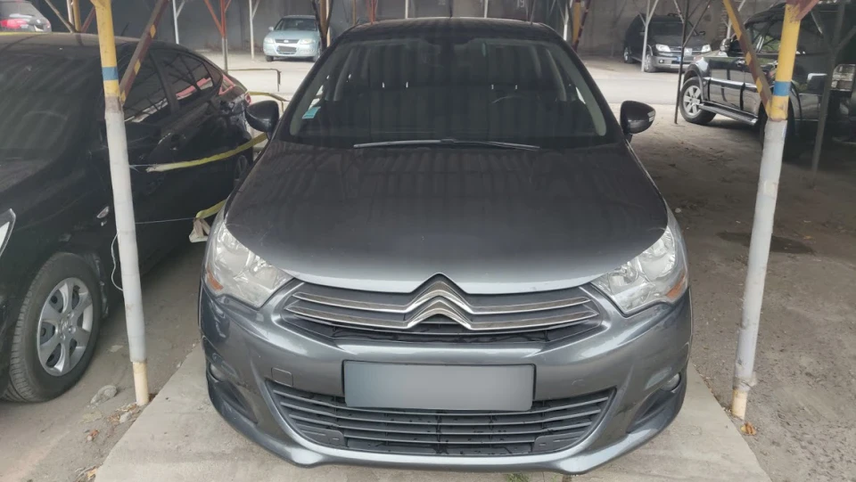 Citroen C4 CitroënC4 II (B7)1.6HDI