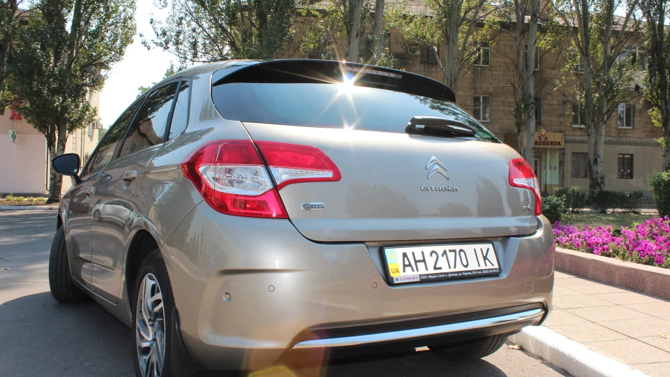 Citroen C4 Exclusive Française 2