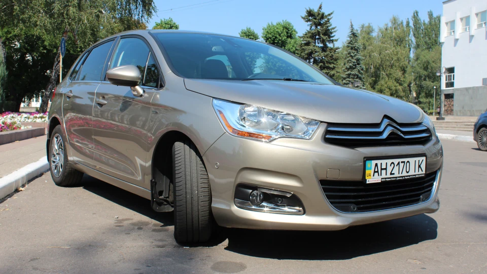 Citroen C4 Exclusive Française 3