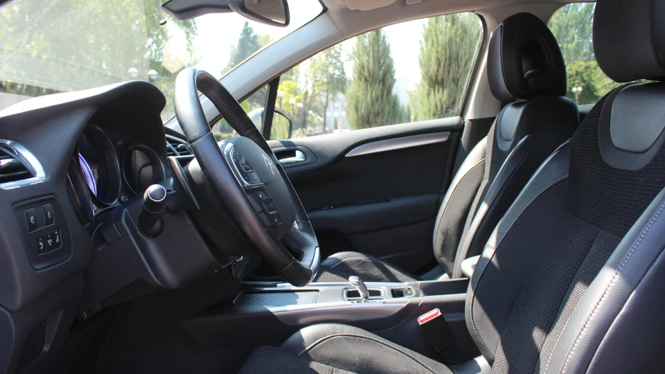 Citroen C4 Exclusive Française 5