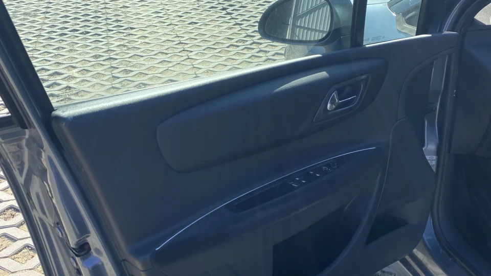 Citroen C4 Exclusive на запчастини 5