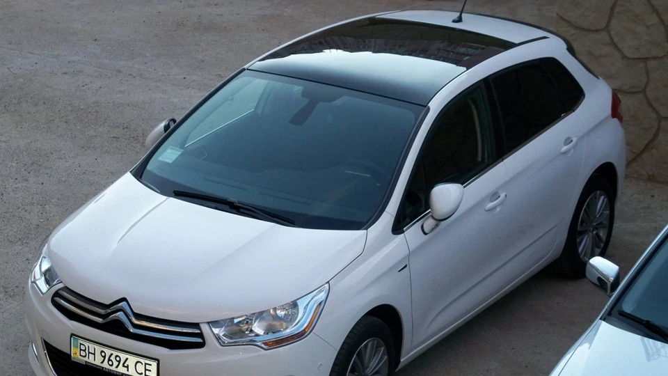 Citroen C4 Exlusive Blanc Banquise 4