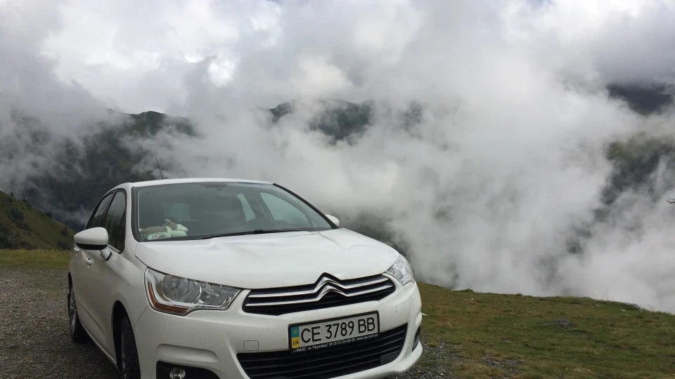 Citroen C4 С4астьє