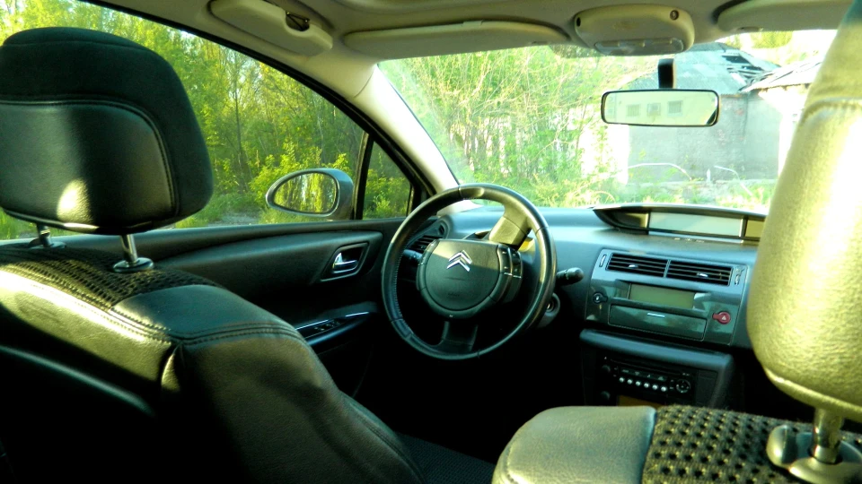 Citroen C4 UFO 5
