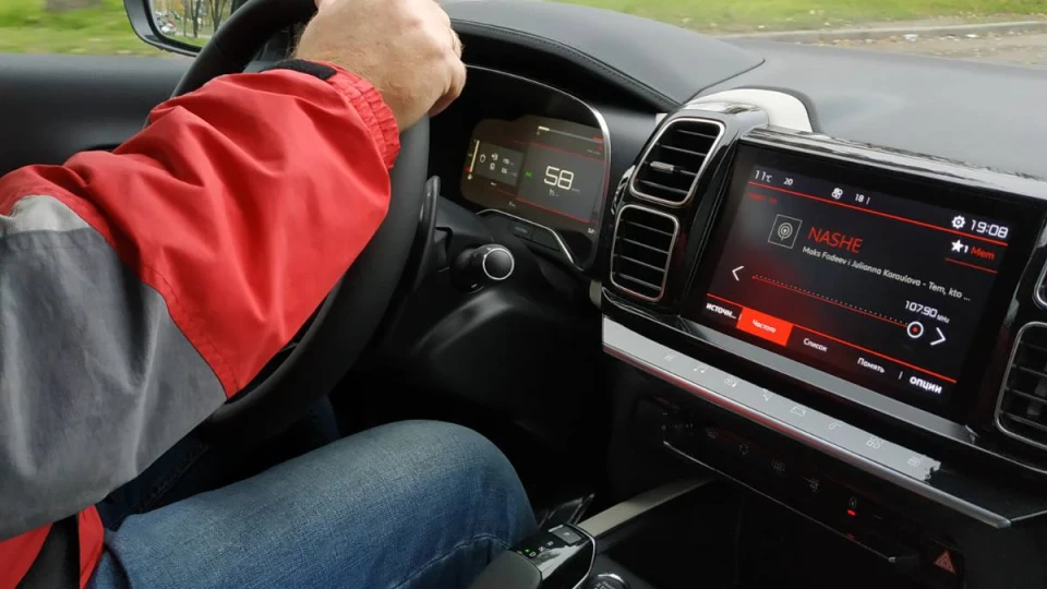 Citroen C5 Aircross бензин 165 к.с. 3