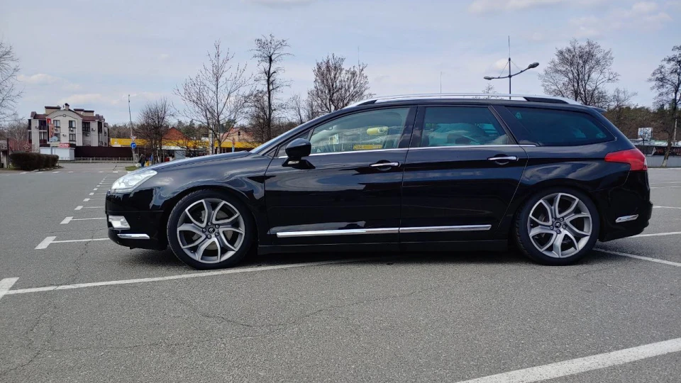 Citroen C5 чорна кава 3