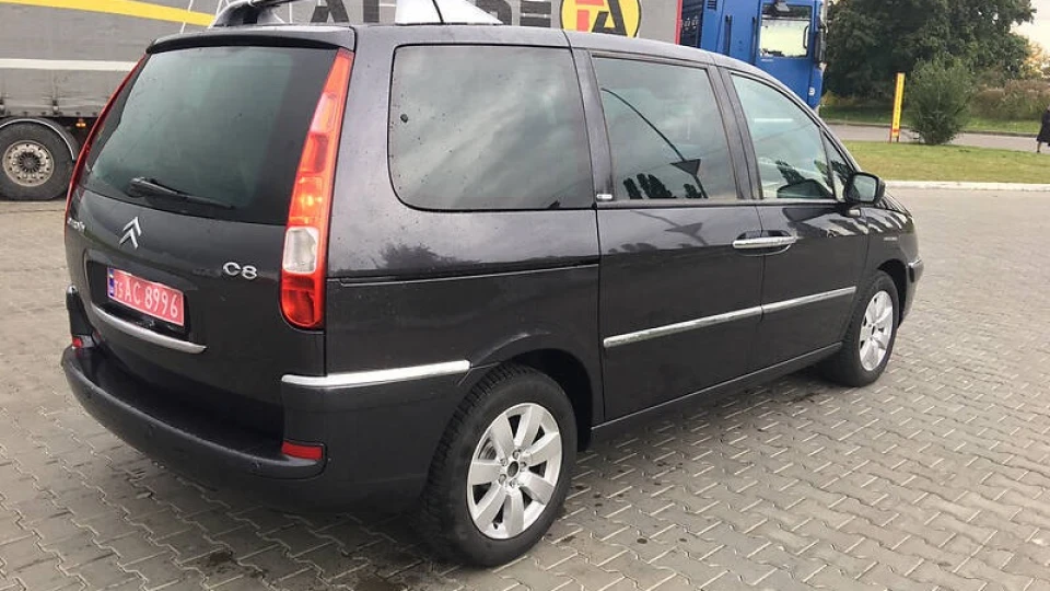 Citroen C8