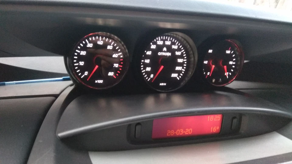 Citroen C8 Silver Man 3