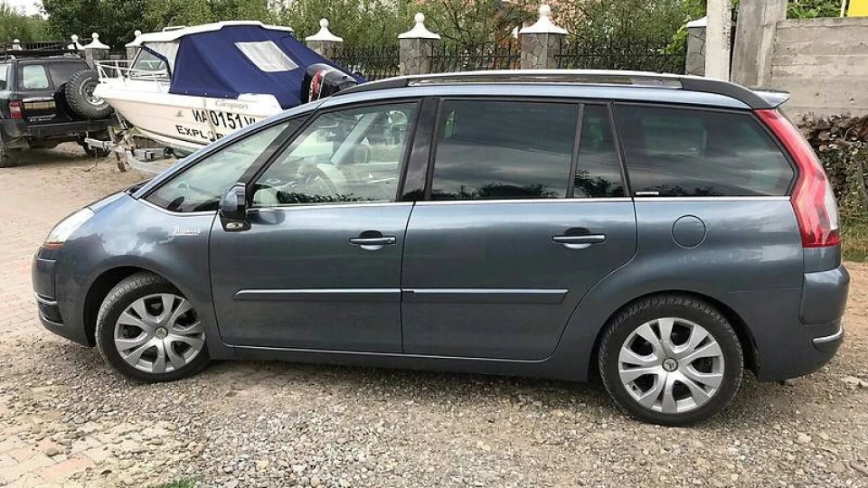 Citroen Grand C4 Picasso 4