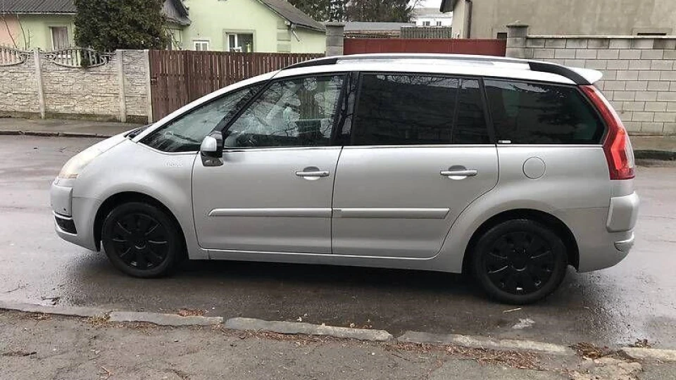 Citroen Grand C4 Picasso 1.6 HDi, РКПП, Exclusive
