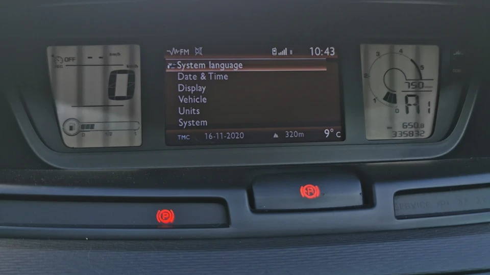 Citroen Grand C4 Picasso Дизель, робот, 1.6 турбо 3