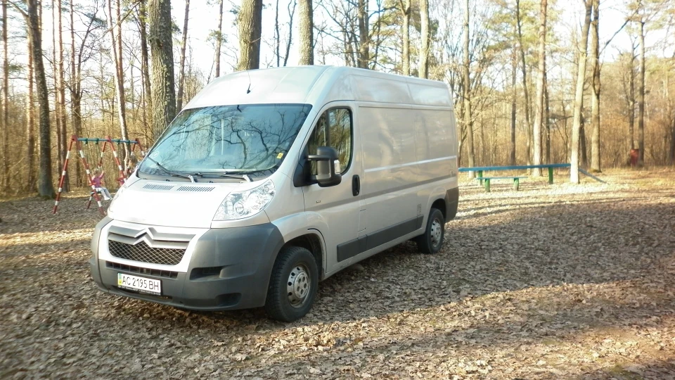 Citroen Jumper сріблястий ))