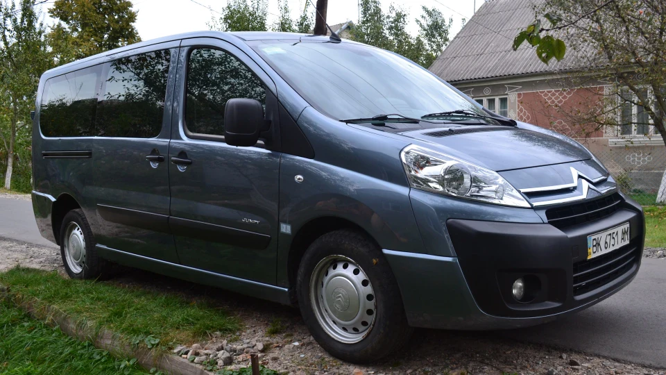 Citroen Jumpy Gray Arrow 2.0 HDI 4