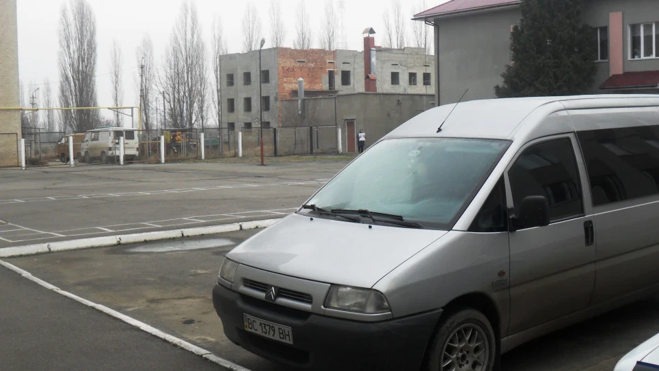 Citroen Jumpy сірий бичок