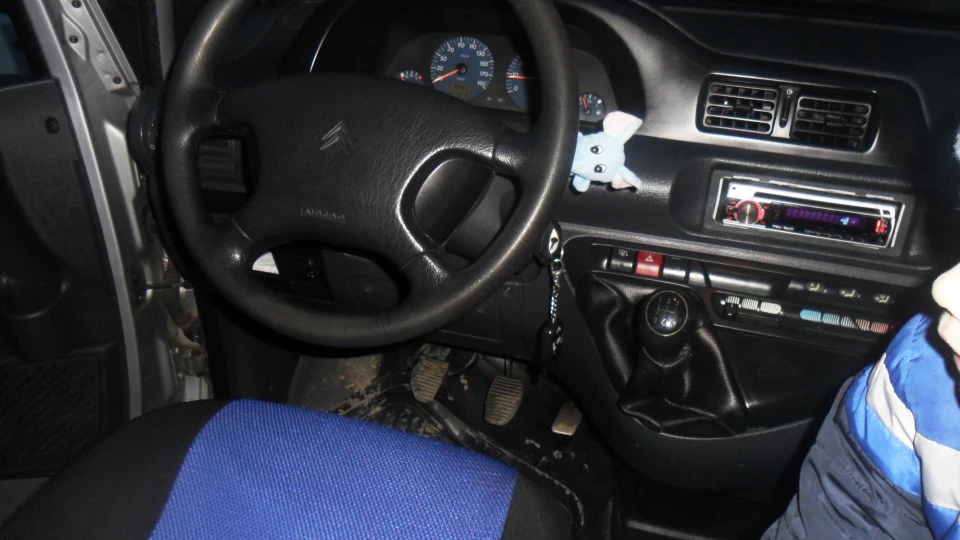 Citroen Jumpy сірий бичок 3