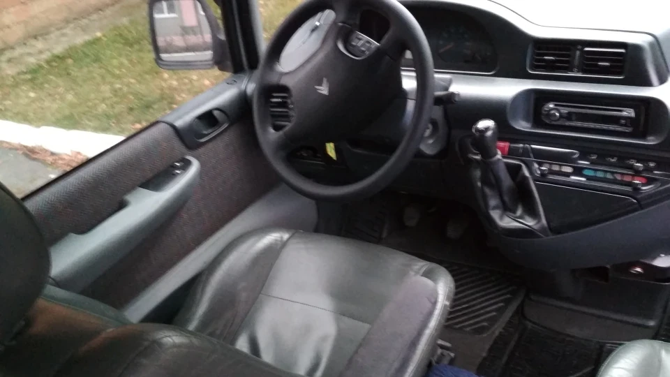 Citroen Jumpy сірий бичок 5