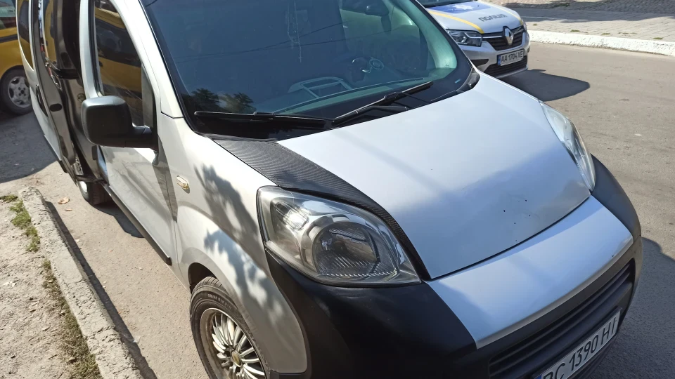 Citroen Nemo Попелястий монстрик 3