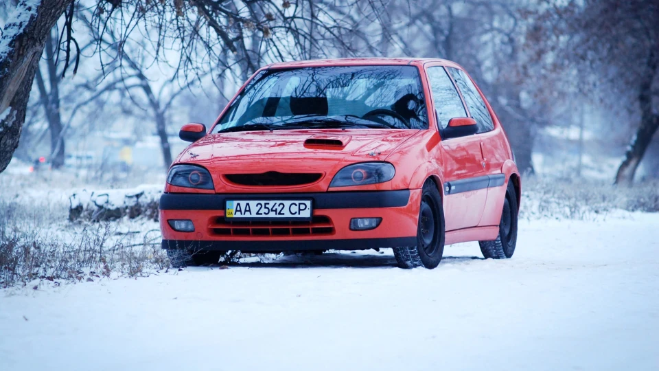 Citroen Saxo VTS Бадьорий Оранж 5