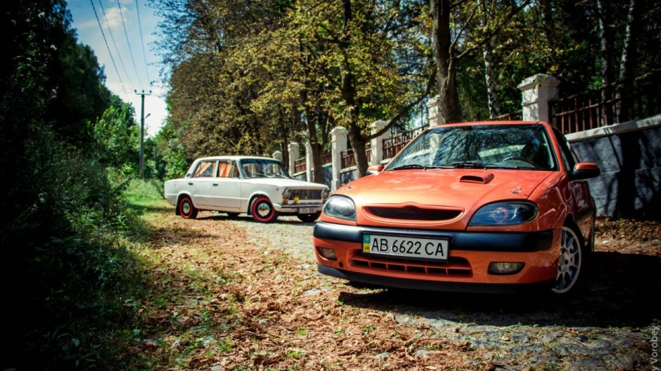 Citroen Saxo VTS Яскравий кед 5
