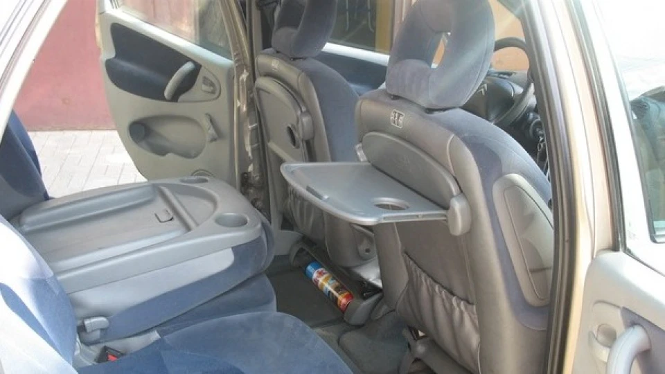 Акваріум Citroen Xsara Picasso 5