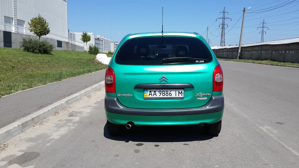 Citroen Xsara Picasso зелений кислотний 1.8 3