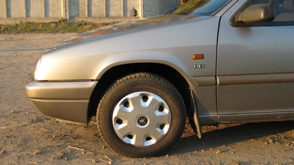 Citroen ZX 1,4і avantage 3